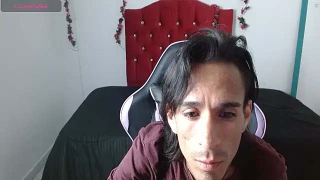 beckandazxel online show from June 10, 2026, 7:35 pm