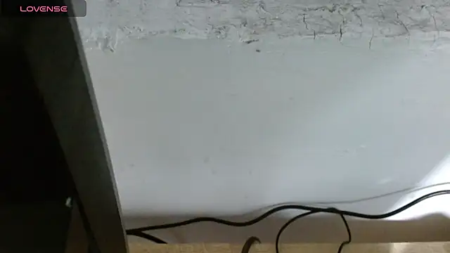 beckandazxel online show from June 12, 2026, 7:24 pm