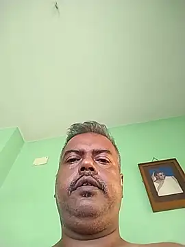 Snapshot of daddys_small_dick chatting on June 11, 2026, 3:26 am daddys small dick online show from June 11, 2026, 3:26 am