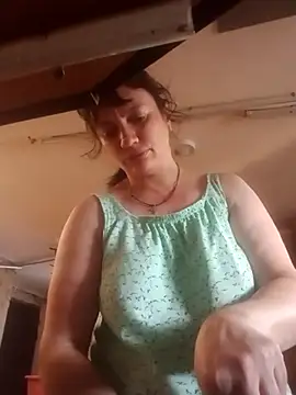 AnitaLove077 online show from August 5, 2026, 4:15 am