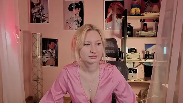 Snapshot of so_softy chatting on June 9, 2026, 12:39 pm so softy online show from June 9, 2026, 12:39 pm