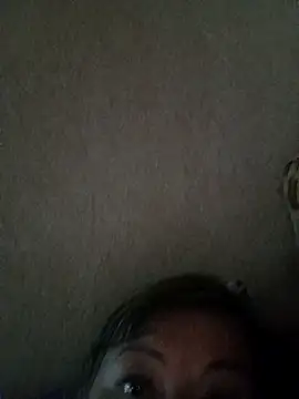 Snapshot of Uli_Silk chatting on June 10, 2026, 5:45 pm Uli Silk online show from June 10, 2026, 5:45 pm