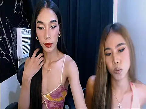 Snapshot of Lavianfoxx chatting on June 8, 2026, 7:53 am Lavianfoxx online show from June 8, 2026, 7:53 am