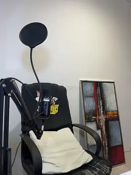 clarkdangerous online show from June 17, 2026, 1:52 am