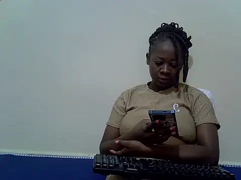 Snapshot of ashly_babe chatting on June 10, 2026, 7:51 am ashly babe online show from June 10, 2026, 7:51 am