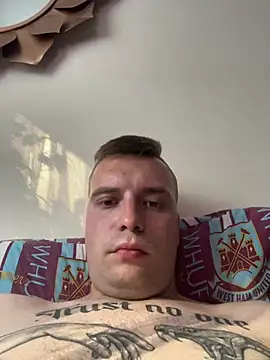 Xdxdxdwwwttr online show from June 26, 2026, 4:33 pm