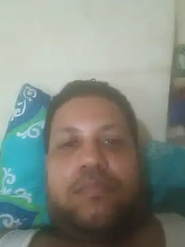 Snapshot of BustlingShirt chatting on June 10, 2026, 6:07 pm BustlingShirt online show from June 10, 2026, 6:07 pm