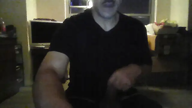 Snapshot of toosexy4myshirt chatting on July 4, 2026, 6:52 am toosexy4myshirt online show from July 4, 2026, 6:52 am