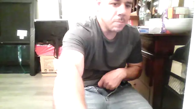 Snapshot of toosexy4myshirt chatting on July 8, 2026, 2:27 am toosexy4myshirt online show from July 8, 2026, 2:27 am