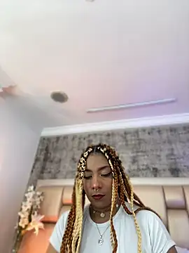 Aria Peach  online show from July 15, 2026, 8:36 pm