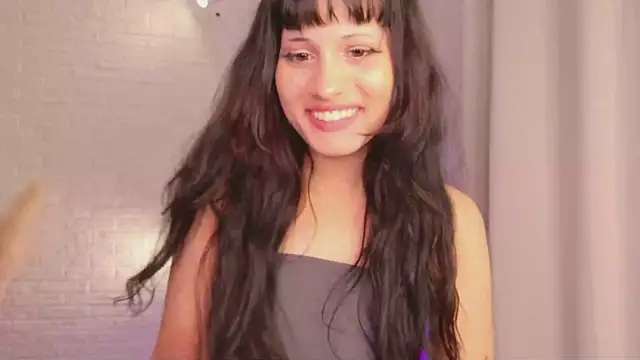 YunoKiss online show from June 10, 2026, 3:44 pm
