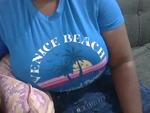 Sexy gyaly online show from June 26, 2026, 2:21 pm
