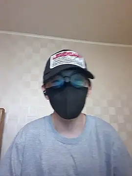 TYYUIOE3 online show from June 10, 2026, 4:34 am