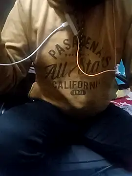 Lawrencedlkk007 online show from February 7, 2026, 2:43 pm