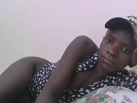 ebonypetite2 online show from July 13, 2026, 5:43 am