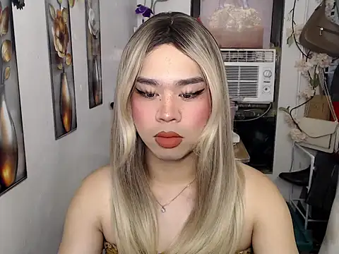 Horny HoneyX online show from July 29, 2026, 7:12 pm