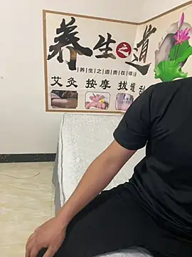 qujing002 online show from July 15, 2026, 2:22 pm