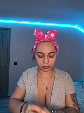 xLexi online show from July 21, 2026, 5:32 am