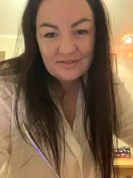 Snapshot of Rita_kis chatting on June 19, 2026, 8:01 pm Rita kis online show from June 19, 2026, 8:01 pm