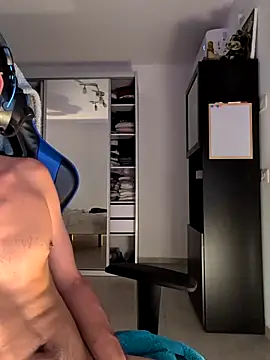 BobyBoy69 online show from June 11, 2026, 7:12 pm