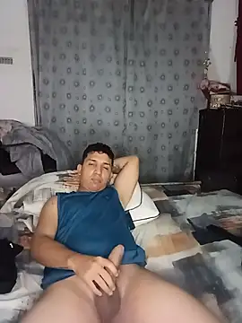 Snapshot of maximo190 chatting on June 13, 2026, 1:25 am maximo190 online show from June 13, 2026, 1:25 am