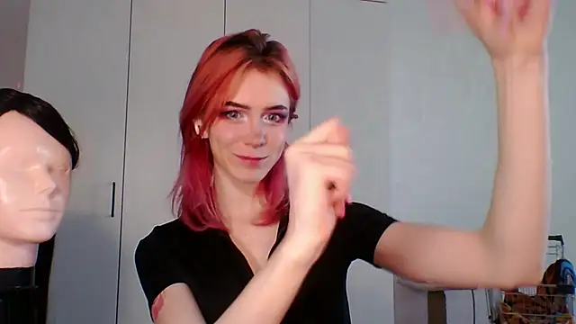 KayleneWesterberg online show from June 11, 2026, 4:49 pm