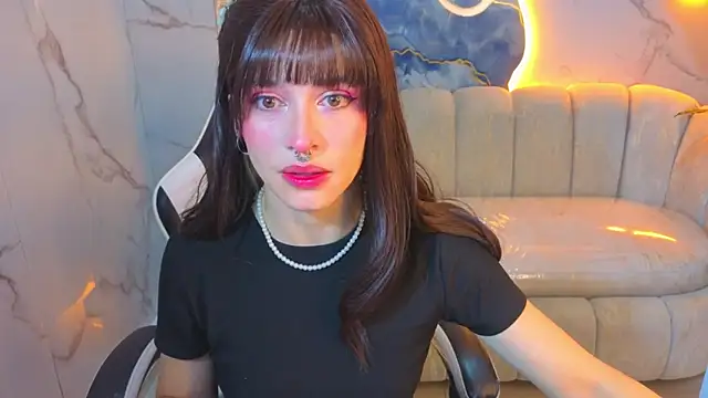Lily Tx online show from June 20, 2026, 12:41 pm