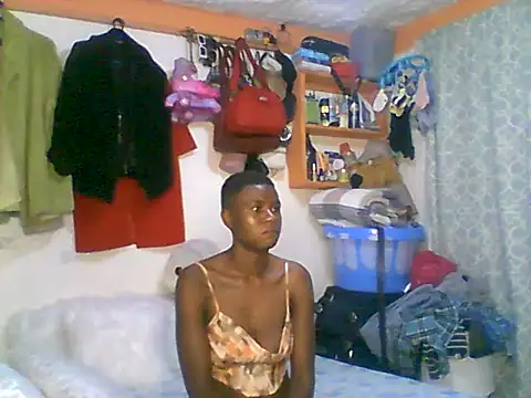 Snapshot of Ladysweetness23 chatting on June 25, 2026, 1:16 am Ladysweetness23 online show from June 25, 2026, 1:16 am