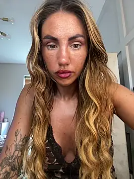 KaceySouthX online show from June 21, 2026, 2:30 pm