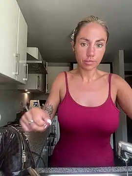 KaceySouthX online show from July 20, 2026, 1:02 pm