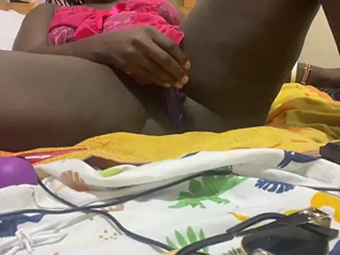 atis sexy online show from June 19, 2026, 5:28 pm