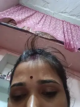 Snapshot of HOranipal57 chatting on July 21, 2026, 8:33 pm HOranipal57 online show from July 21, 2026, 8:33 pm