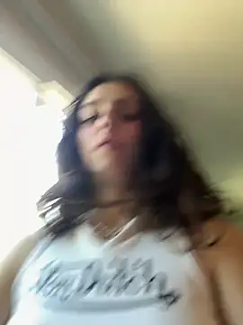 Snapshot of wetnrileyy chatting on July 7, 2026, 8:46 pm wetnrileyy online show from July 7, 2026, 8:46 pm