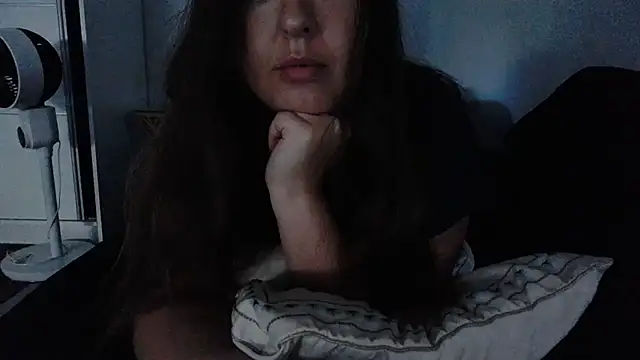 Snapshot of Monia9530 chatting on July 8, 2026, 5:23 am Monia9530 online show from July 8, 2026, 5:23 am