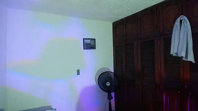Snapshot of sweety_milk_ chatting on July 30, 2026, 8:52 pm sweety milk online show from July 30, 2026, 8:52 pm