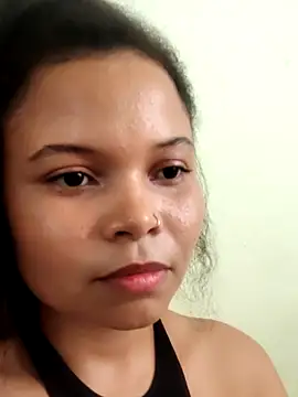 NicolleeCute online show from June 12, 2026, 9:14 pm