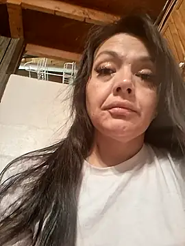Bossladyaugust online show from June 15, 2026, 8:16 am