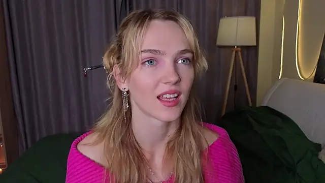 MarielRoloson online show from July 2, 2026, 7:09 pm