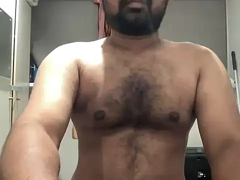 bobgot17cm online show from July 5, 2026, 10:28 pm