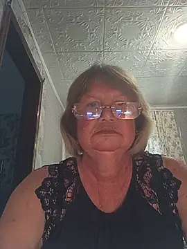 MilashkaCutie50 online show from June 26, 2026, 2:38 am