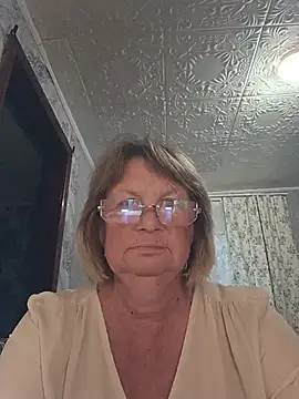 MilashkaCutie50 online show from July 20, 2026, 2:04 am