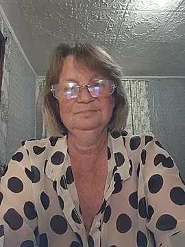 MilashkaCutie50 online show from July 28, 2026, 5:14 am