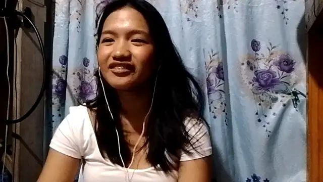 AmberFrederick online show from June 15, 2026, 12:29 pm
