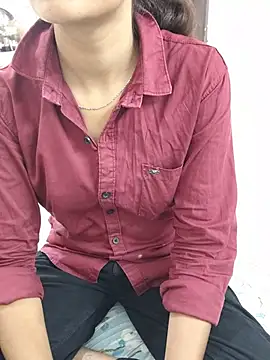 Snapshot of Ritika_jha01 chatting on June 14, 2026, 5:42 am Ritika jha01 online show from June 14, 2026, 5:42 am
