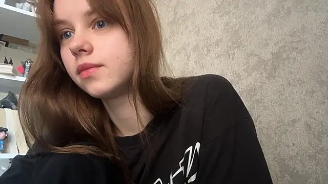 Mollybeans online show from June 17, 2026, 3:46 pm