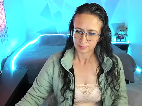Ana Flakita online show from July 3, 2026, 8:15 pm