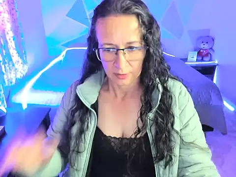 Ana Flakita online show from July 4, 2026, 8:26 pm