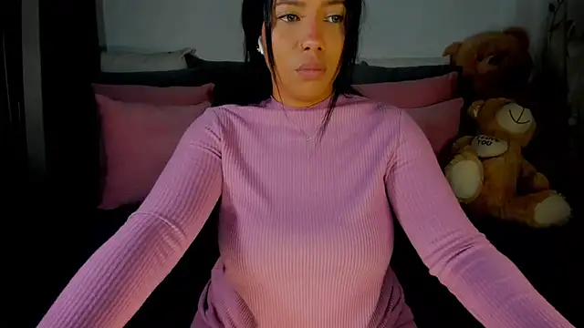 NicolePasqualott online show from January 9, 2025, 8:22 pm