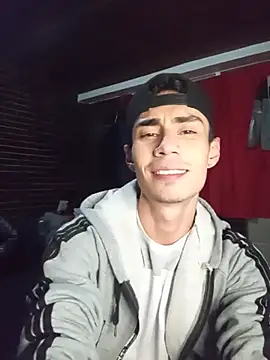 MateoCollins2026 online show from July 26, 2026, 1:25 am