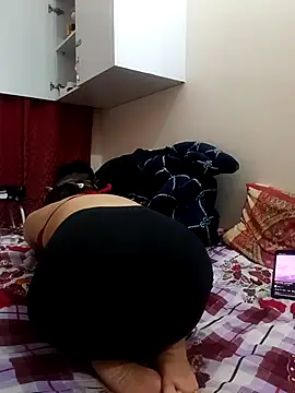 little kitty67 online show from July 10, 2026, 4:20 pm